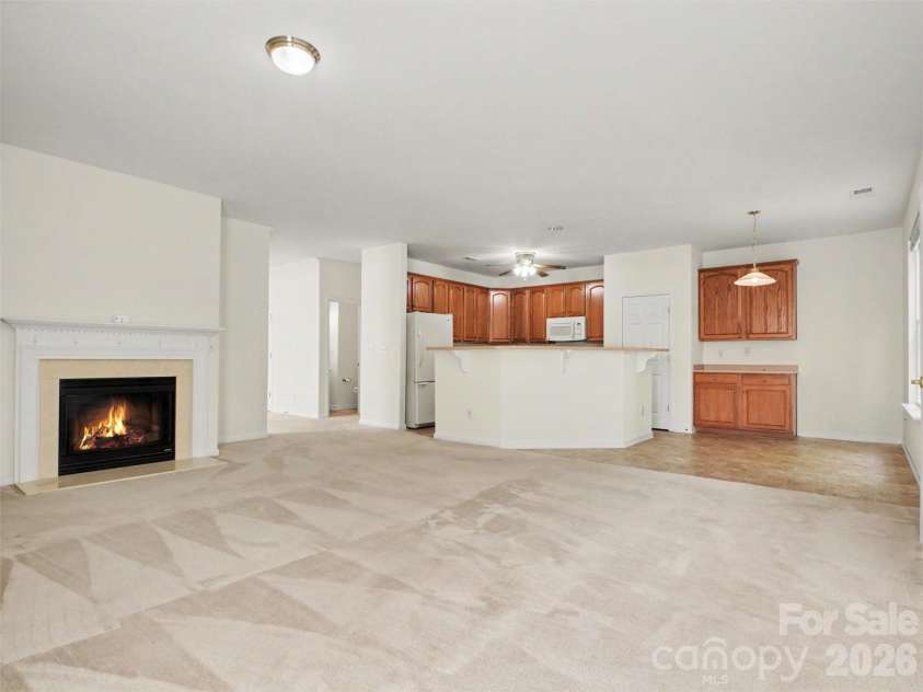 834 Platinum Drive, Fort Mill, SC 29708.  MLS# CAR4382795, YatesRealty ID 43860. 