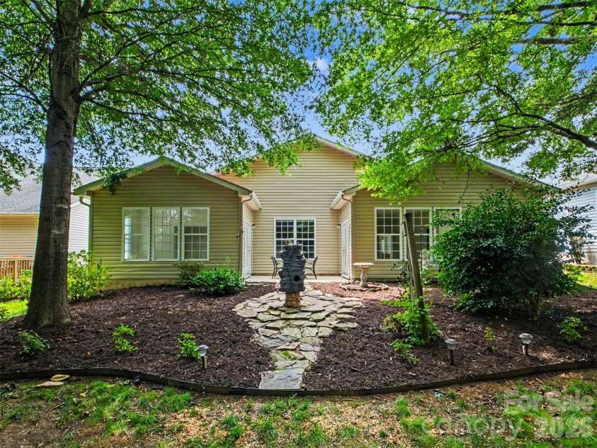 834 Platinum Drive, Fort Mill, SC 29708.  MLS# CAR4382795, YatesRealty ID 43860. Landscaped Backyard