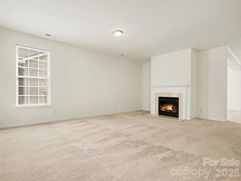 834 Platinum Drive, Fort Mill, SC 29708.  MLS# CAR4382795, YatesRealty ID 43860. Livingroom