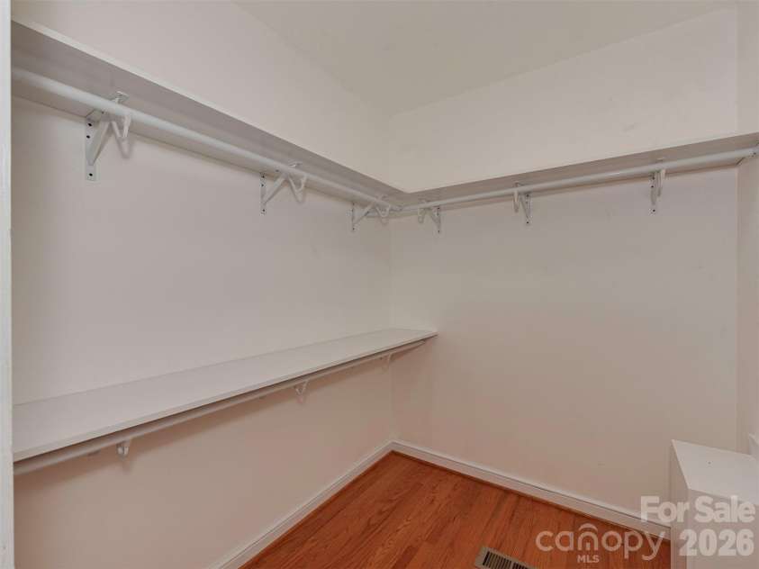 1323 Goodwin Avenue, Charlotte, NC 28205.  MLS# CAR4414214, YatesRealty ID 43861. Primary Walk in Closet.