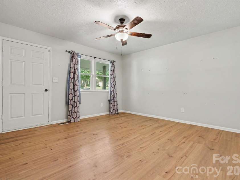 1328 Newton Street, Shelby, NC 28150.  MLS# CAR4409667, YatesRealty ID 43862. 