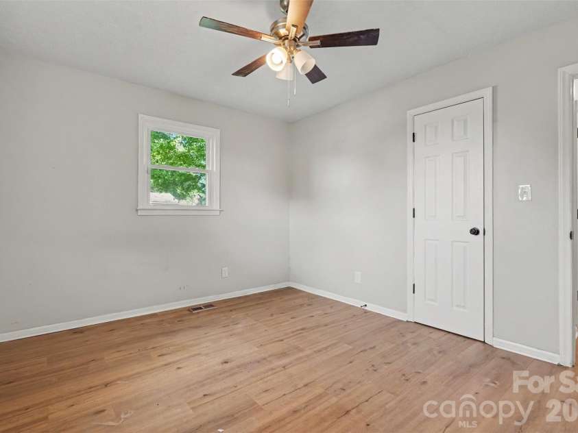 1328 Newton Street, Shelby, NC 28150.  MLS# CAR4409667, YatesRealty ID 43862. 