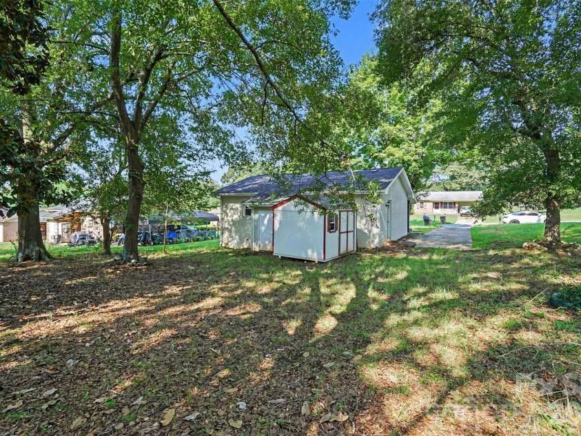 1328 Newton Street, Shelby, NC 28150.  MLS# CAR4409667, YatesRealty ID 43862. 