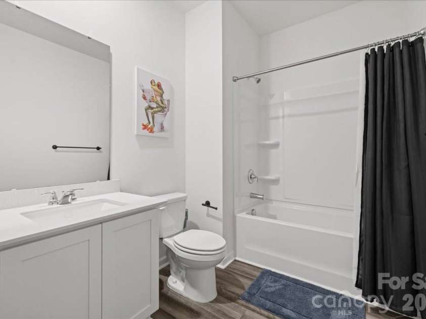 144 BABBLING BROOK Drive, Clayton, NC 27520.  MLS# CAR4414260, YatesRealty ID 43863. 