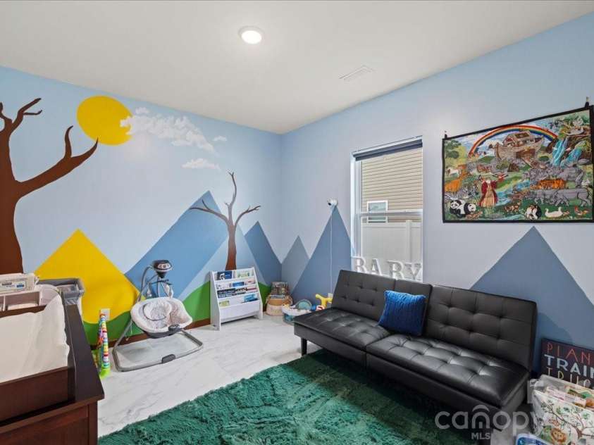 144 BABBLING BROOK Drive, Clayton, NC 27520.  MLS# CAR4414260, YatesRealty ID 43863. 