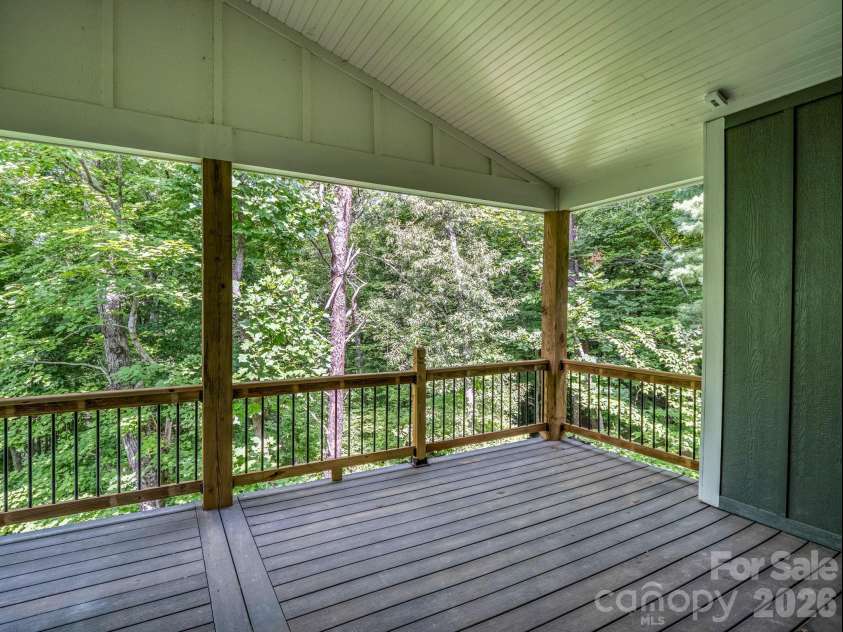 50 Stone Crest Mountain Drive, Black Mountain, NC 28711.  MLS# CAR4401412, YatesRealty ID 43865. 