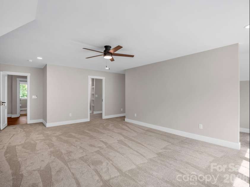 50 Stone Crest Mountain Drive, Black Mountain, NC 28711.  MLS# CAR4401412, YatesRealty ID 43865. 