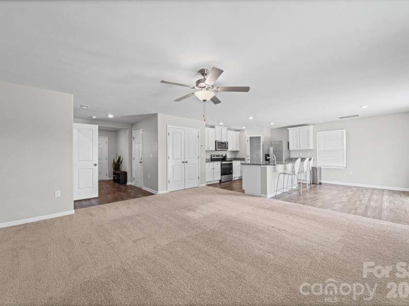 282 Aubrey Woods Drive, Kings Mountain, NC 28086.  MLS# CAR4406998, YatesRealty ID 43868. 