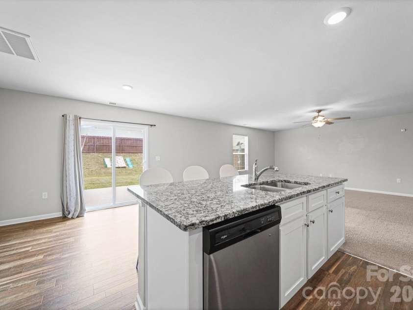 282 Aubrey Woods Drive, Kings Mountain, NC 28086.  MLS# CAR4406998, YatesRealty ID 43868. 
