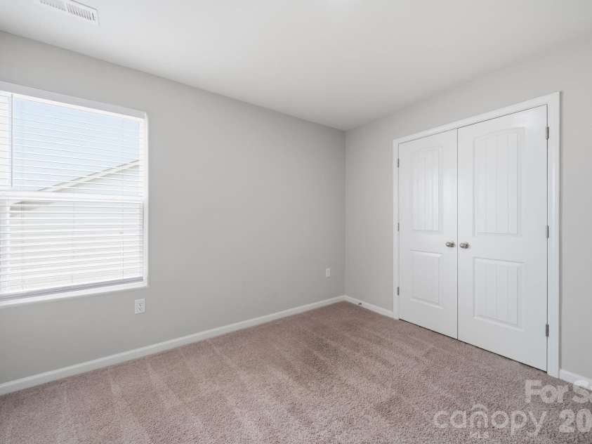 282 Aubrey Woods Drive, Kings Mountain, NC 28086.  MLS# CAR4406998, YatesRealty ID 43868. 