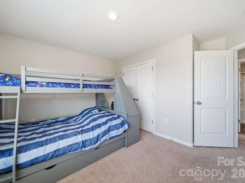 282 Aubrey Woods Drive, Kings Mountain, NC 28086.  MLS# CAR4406998, YatesRealty ID 43868. 