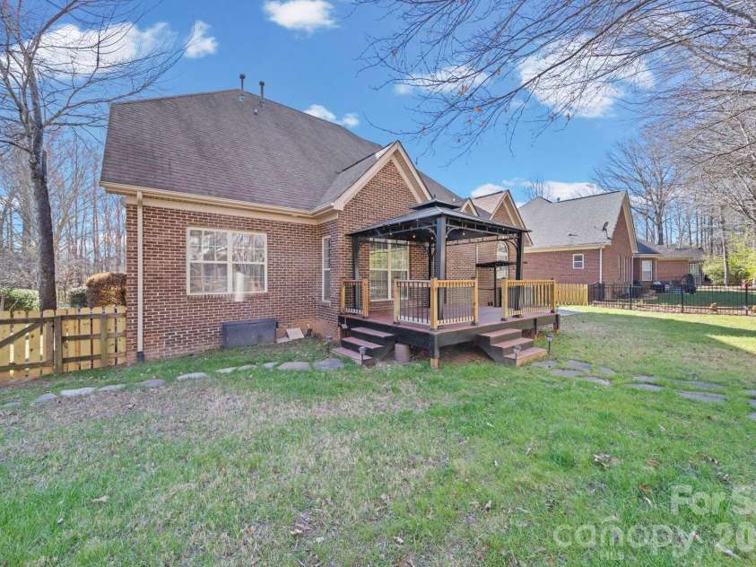 217 Edenshire Court, Indian Trail, NC 28079.  MLS# CAR4342987, YatesRealty ID 4387. Back Yard