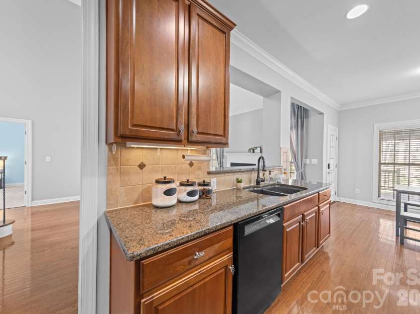 217 Edenshire Court, Indian Trail, NC 28079.  MLS# CAR4342987, YatesRealty ID 4387. Kitchen