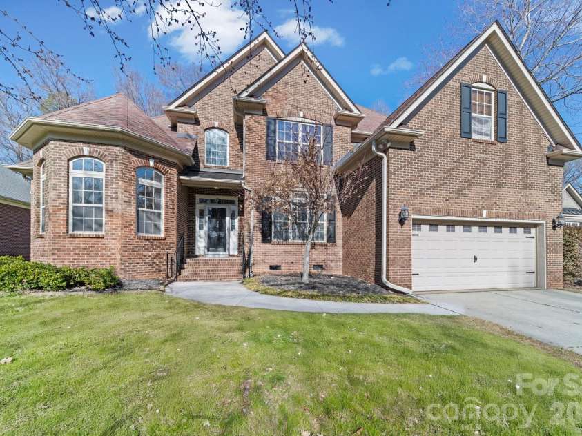 217 Edenshire Court, Indian Trail, NC 28079.  MLS# CAR4342987, YatesRealty ID 4387. Welcome Home!