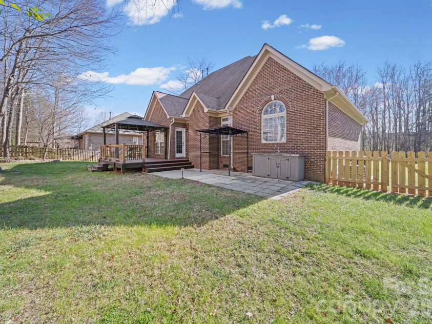 217 Edenshire Court, Indian Trail, NC 28079.  MLS# CAR4342987, YatesRealty ID 4387. Welcome Home!