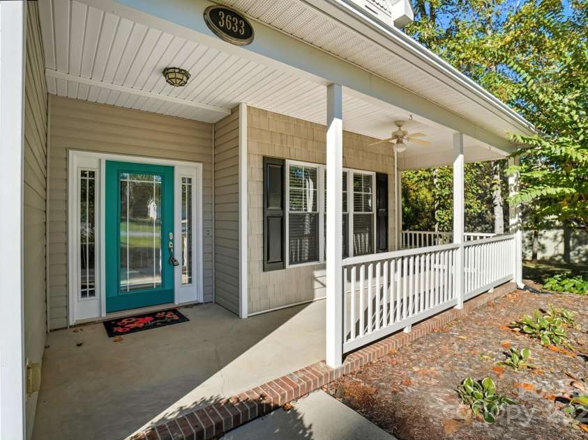 3633 Creek Ridge Drive, Denver, NC 28037.  MLS# CAR4311728, YatesRealty ID 4387. 