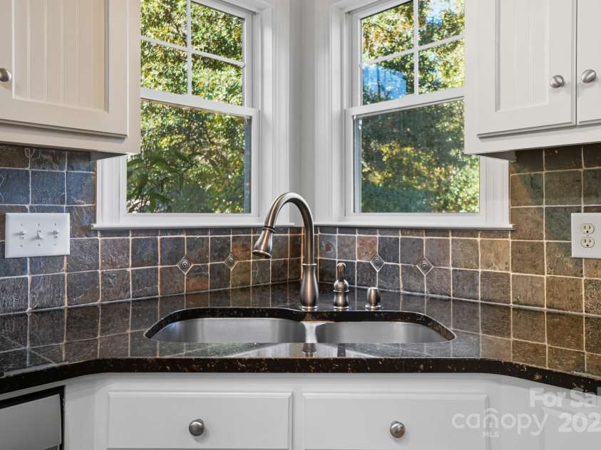 3633 Creek Ridge Drive, Denver, NC 28037.  MLS# CAR4311728, YatesRealty ID 4387. 