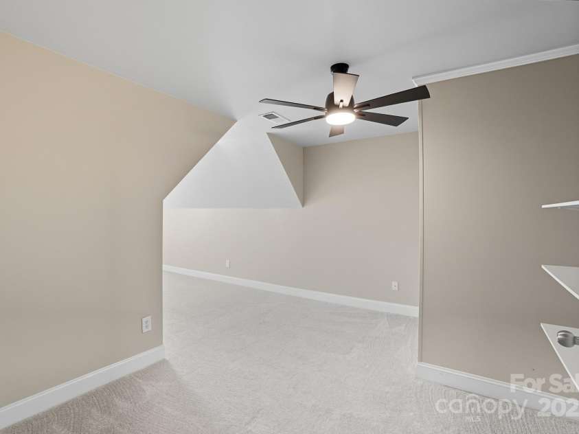 3633 Creek Ridge Drive, Denver, NC 28037.  MLS# CAR4311728, YatesRealty ID 4387. 