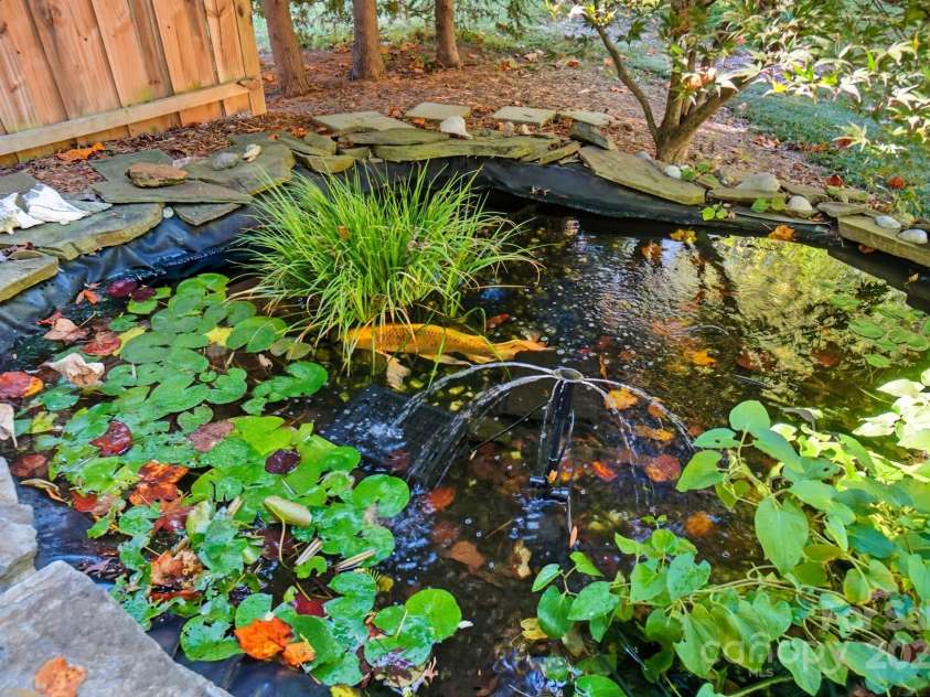 3633 Creek Ridge Drive, Denver, NC 28037.  MLS# CAR4311728, YatesRealty ID 4387. 