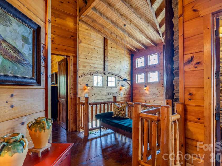 197 Smooth Rock Point, Ridgeway, SC 29130.  MLS# CAR4412081, YatesRealty ID 43870. 2nd Level Hallway