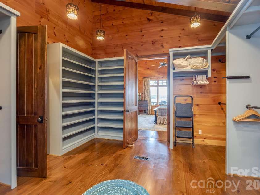 197 Smooth Rock Point, Ridgeway, SC 29130.  MLS# CAR4412081, YatesRealty ID 43870. Primary Bedroom Walk in Closet