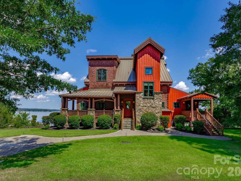 197 Smooth Rock Point, Ridgeway, SC 29130.  MLS# CAR4412081, YatesRealty ID 43870. View as you arrive to  the property