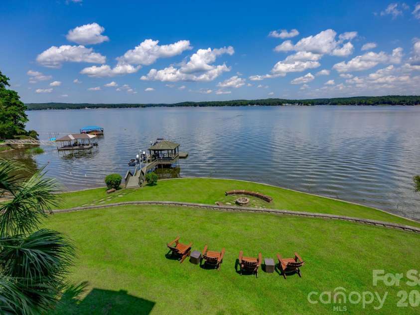 197 Smooth Rock Point, Ridgeway, SC 29130.  MLS# CAR4412081, YatesRealty ID 43870. Waterfront View