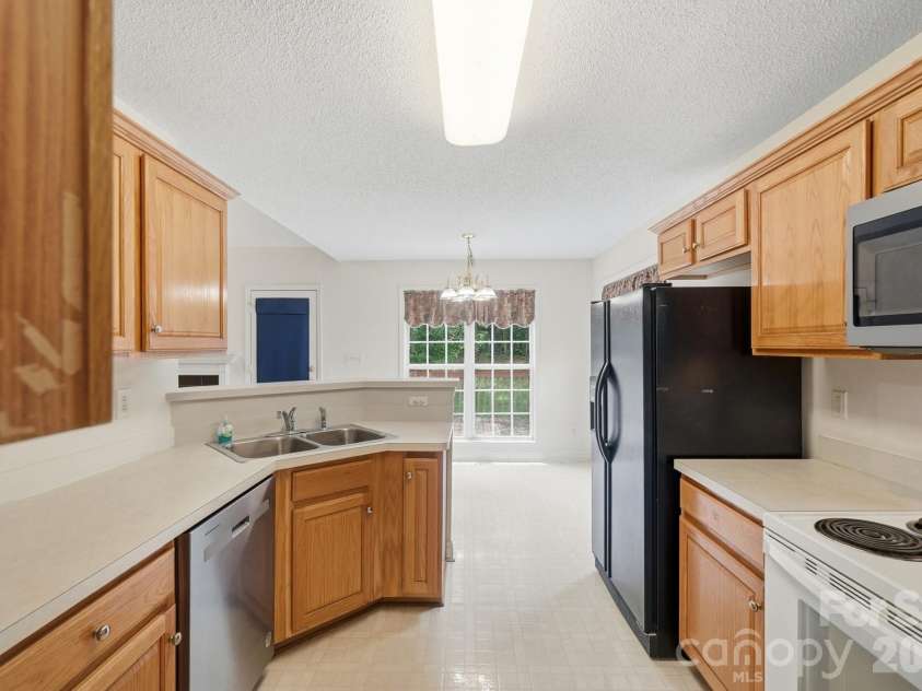 3405 Continental Drive, Monroe, NC 28110.  MLS# CAR4411054, YatesRealty ID 43871. 