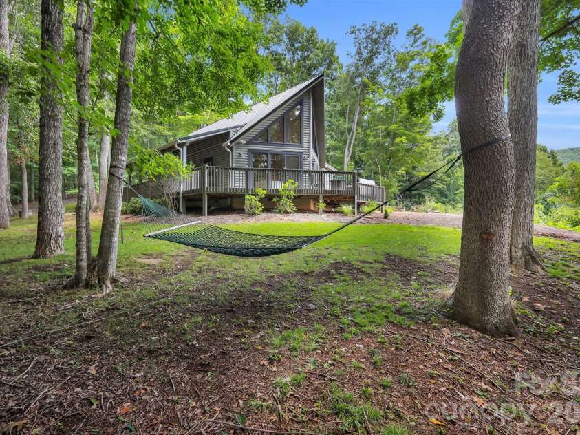 1416 Indian Lake Drive, West Jefferson, NC 28694.  MLS# CAR4413972, YatesRealty ID 43872. 