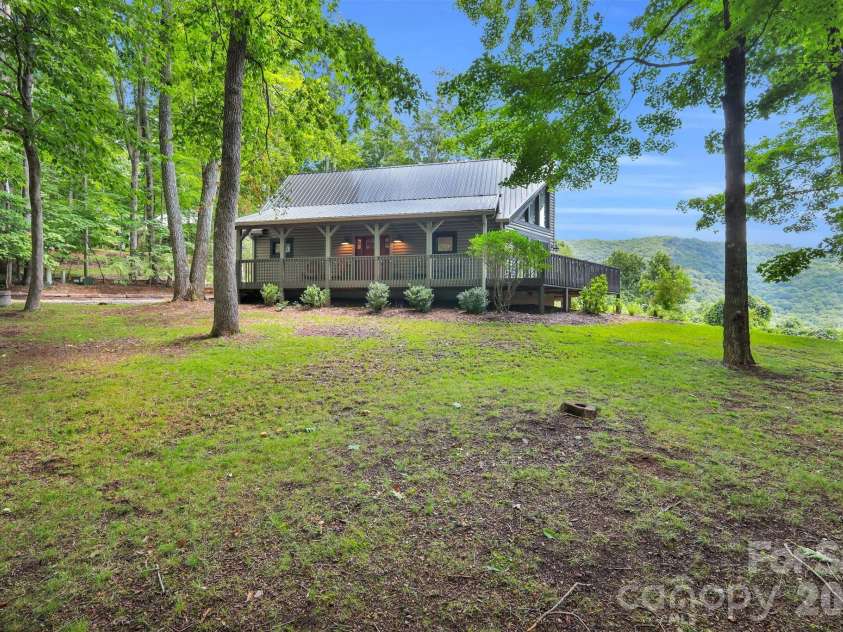 1416 Indian Lake Drive, West Jefferson, NC 28694.  MLS# CAR4413972, YatesRealty ID 43872. 