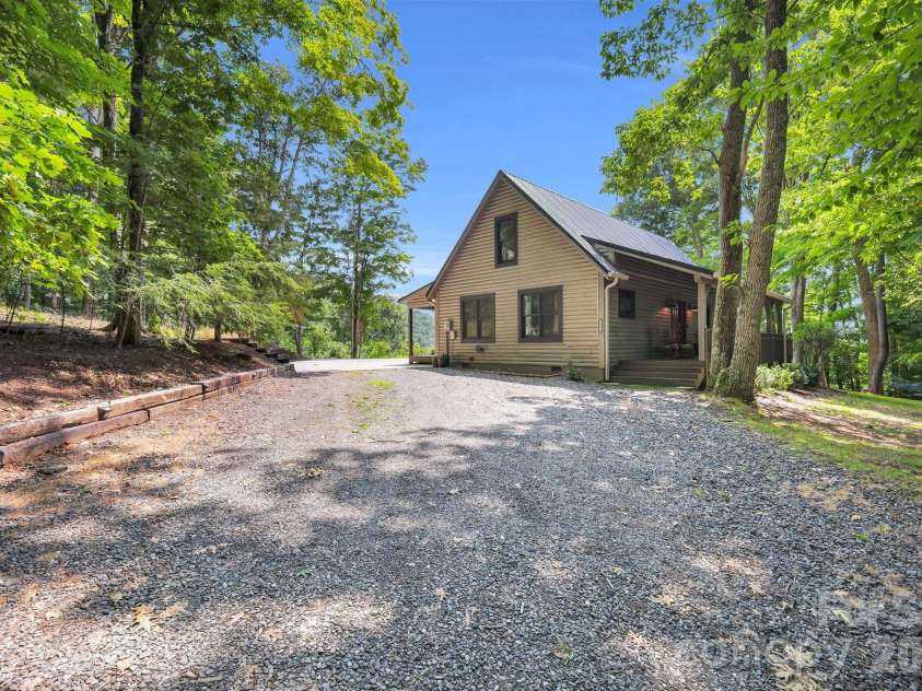 1416 Indian Lake Drive, West Jefferson, NC 28694.  MLS# CAR4413972, YatesRealty ID 43872. 