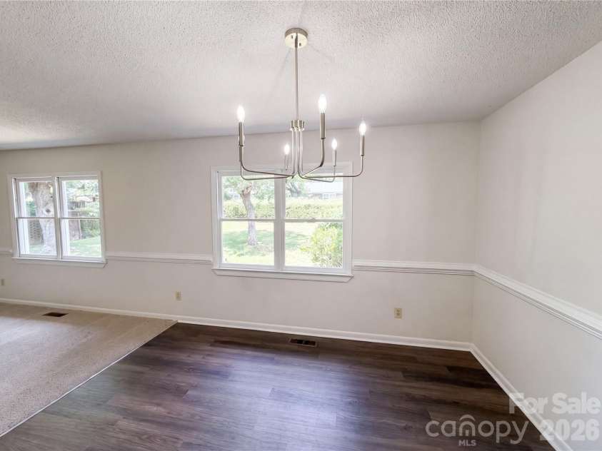 1034 Buckingham Avenue, Gastonia, NC 28054.  MLS# CAR4404589, YatesRealty ID 43873. 