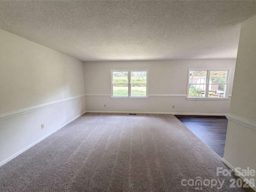 1034 Buckingham Avenue, Gastonia, NC 28054.  MLS# CAR4404589, YatesRealty ID 43873. 