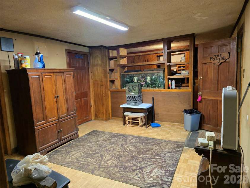 9110 Wilson Road, Hildebran, NC 28637.  MLS# CAR4387630, YatesRealty ID 43875. 