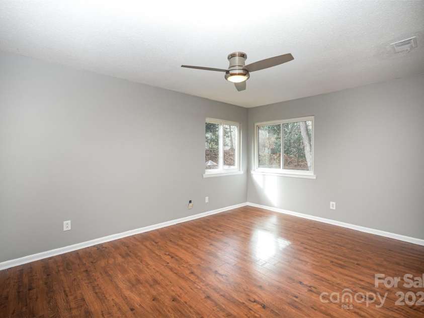 805 Sardis Cove Drive, Charlotte, NC 28270.  MLS# CAR4324694, YatesRealty ID 4388. Primary BR same view