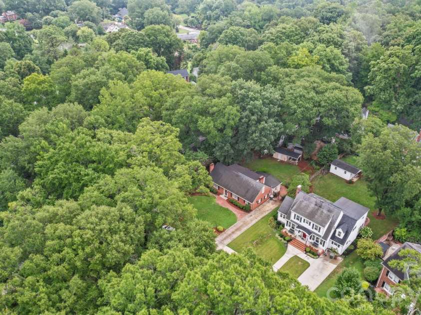 1210 Crescent Avenue, Gastonia, NC 28052.  MLS# CAR4411439, YatesRealty ID 43882. 