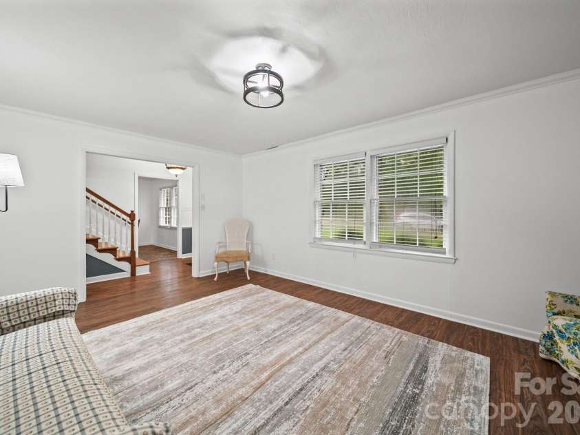 1210 Crescent Avenue, Gastonia, NC 28052.  MLS# CAR4411439, YatesRealty ID 43882. Living/Flex Room