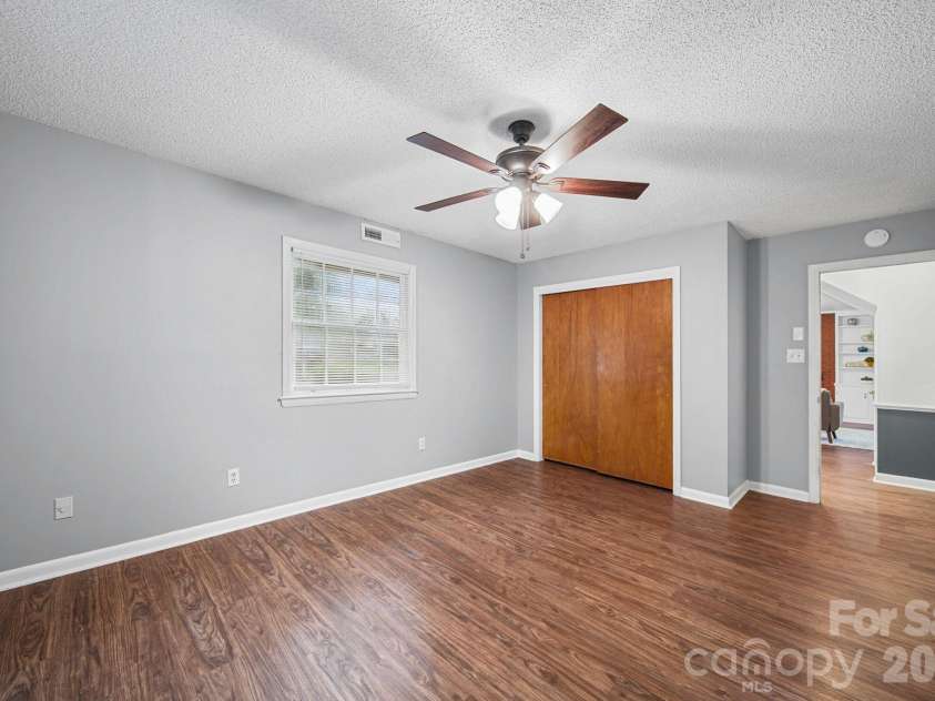 1210 Crescent Avenue, Gastonia, NC 28052.  MLS# CAR4411439, YatesRealty ID 43882. Main Level Bedroom