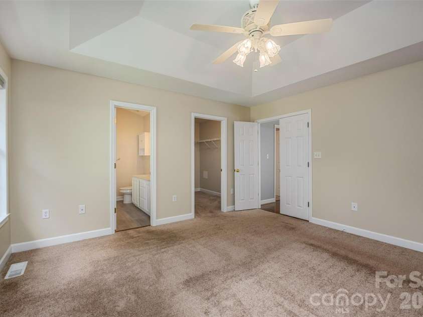 4288 Harbor Lane, Sherrills Ford, NC 28673.  MLS# CAR4407695, YatesRealty ID 43883. 