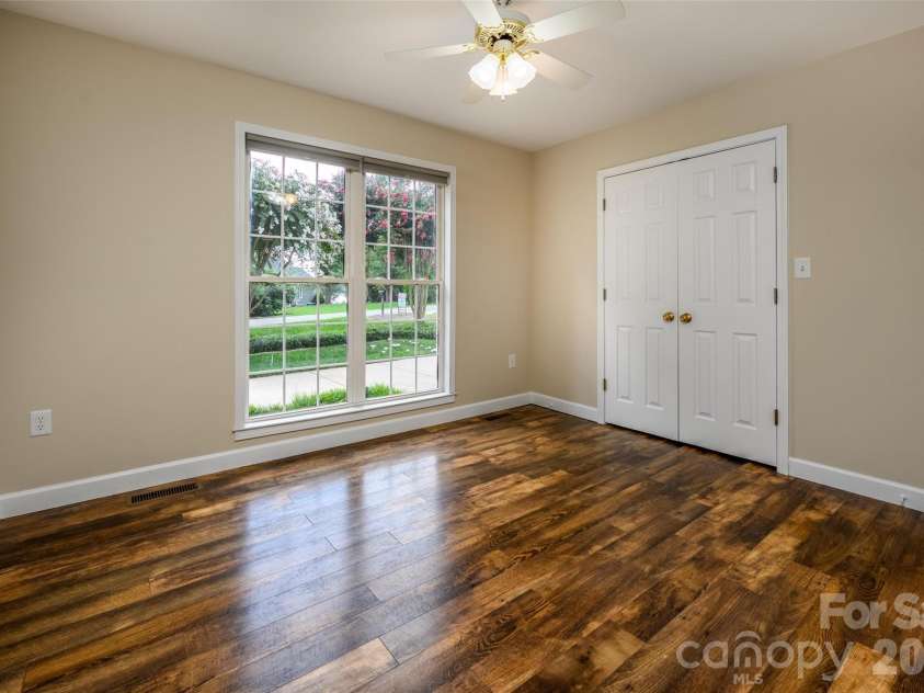 4288 Harbor Lane, Sherrills Ford, NC 28673.  MLS# CAR4407695, YatesRealty ID 43883. 