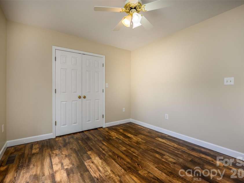 4288 Harbor Lane, Sherrills Ford, NC 28673.  MLS# CAR4407695, YatesRealty ID 43883. 