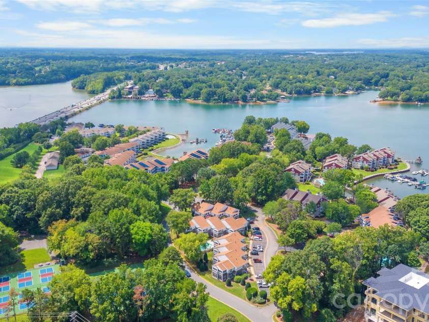 757 Southwest Drive, Davidson, NC 28036.  MLS# CAR4411720, YatesRealty ID 43885. 