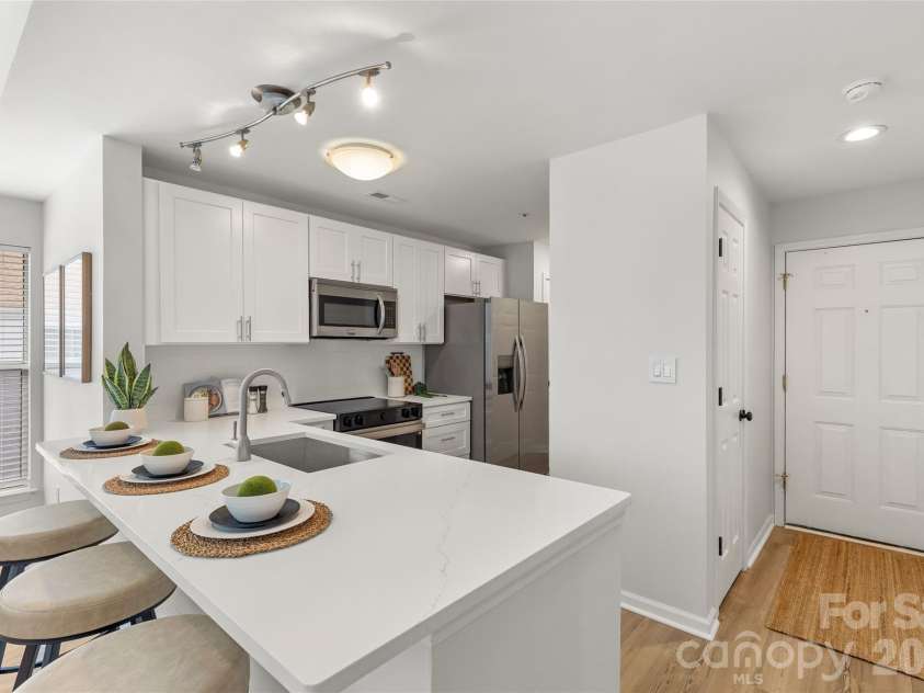 757 Southwest Drive, Davidson, NC 28036.  MLS# CAR4411720, YatesRealty ID 43885. 