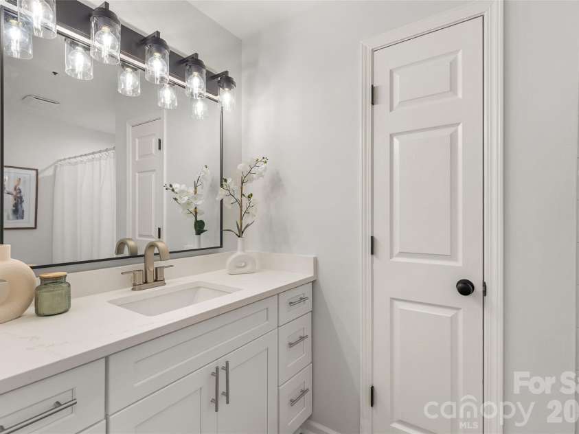 757 Southwest Drive, Davidson, NC 28036.  MLS# CAR4411720, YatesRealty ID 43885. 