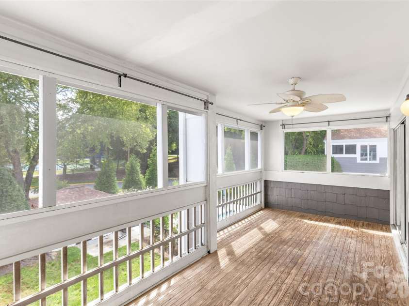 757 Southwest Drive, Davidson, NC 28036.  MLS# CAR4411720, YatesRealty ID 43885. 