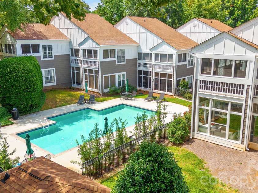 757 Southwest Drive, Davidson, NC 28036.  MLS# CAR4411720, YatesRealty ID 43885. 