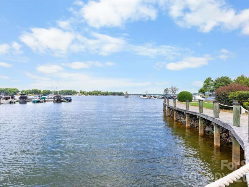 757 Southwest Drive, Davidson, NC 28036.  MLS# CAR4411720, YatesRealty ID 43885. 