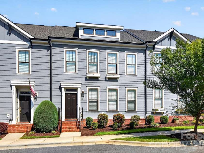 104B Certificate Street, Mooresville, NC 28117.  MLS# CAR4413959, YatesRealty ID 43886. 