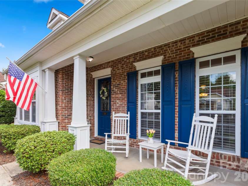 8505 Whitehawk Hill Road, Waxhaw, NC 28173.  MLS# CAR4405657, YatesRealty ID 43887. 
