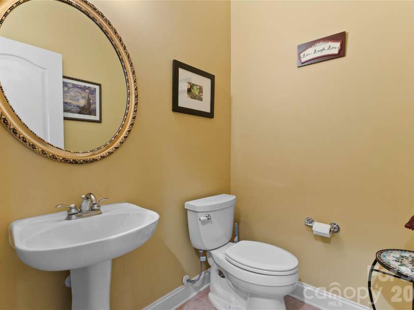 8505 Whitehawk Hill Road, Waxhaw, NC 28173.  MLS# CAR4405657, YatesRealty ID 43887. 